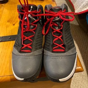 Jordan B’Mo,size 13.Used without box